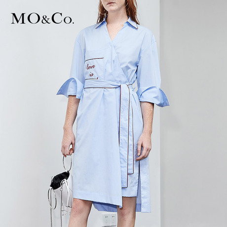 MOCO2018夏季新品翻领字母标语口袋衬衫连衣裙MA182DRS104 摩安珂商品大图