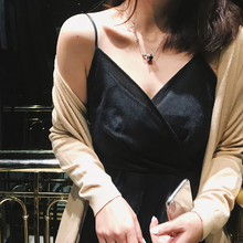 气质显瘦性感中长款 网纱拼接ins连衣裙女装 黑色V领吊带纱裙 蜜爷