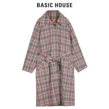Basic House/百家好2018秋冬新款格纹系带中长款风衣女HSCA121F图片