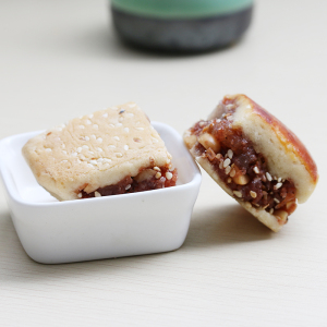 网红零食正宗鸡仔饼