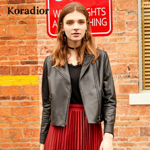 Koradior/珂莱蒂尔品牌女装2018秋装新款韩版短款时尚真皮皮衣女图片
