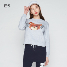 艾格ES新款休闲纯色卡通印花圆领长袖套头卫衣女8A032821061图片