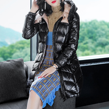 隆缘裳2018冬装新品韩版宽松连帽亮面中长款羽绒服女加厚外套3366图片
