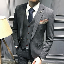 休闲条纹西服套装男三件套伴郎团礼服新郎结婚礼服男韩版修身西装