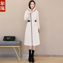 尔岚羽绒服图片