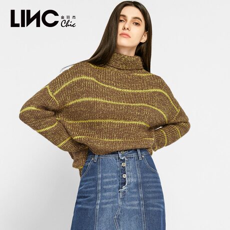 LINC金羽杰2018秋装新款撞色拼接条纹高领套头毛衣女短款8311122商品大图