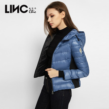 LINC金羽杰2018秋装冬新款户外羽绒服女轻薄i短款拼接修身外套潮图片