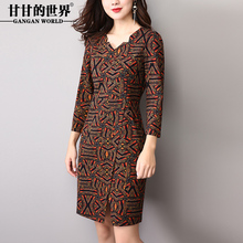 印花连衣裙女显瘦2018春装新款甘甘的世界中年大码中长裙女妈妈装图片