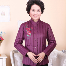 中老年轻薄内胆女 中年长袖大码妈妈装秋冬无缝羽绒服老年人外套图片