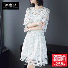 海青蓝2018夏季新款女装镂空气质五分袖收腰修身蕾丝连衣裙00907图片