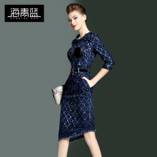 海青蓝2017秋冬女装新款绣花时尚收腰五分袖圆领不规则连衣裙5004图片