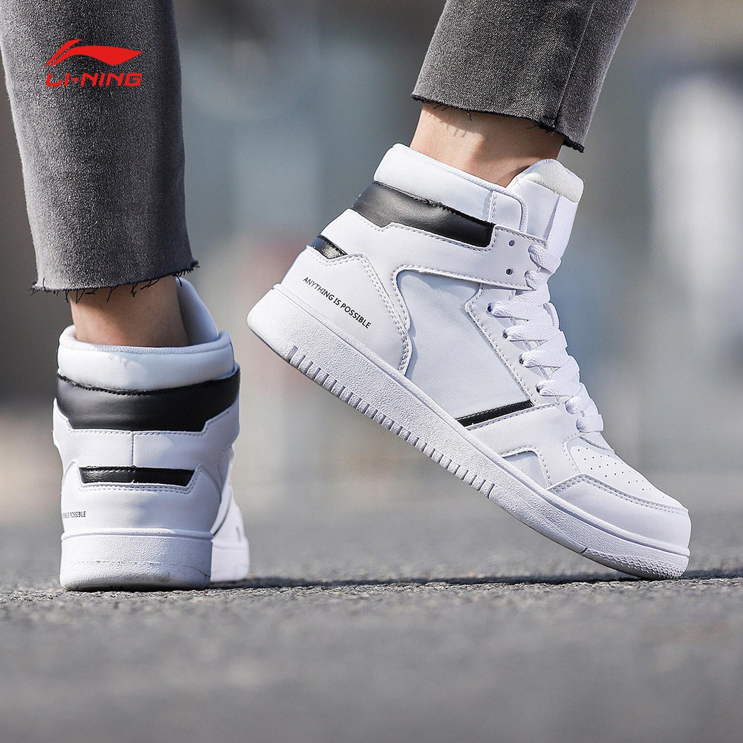 Li Ning Sports Shoes Women's Shoes Small White Shoes High Top Anti slip Board Shoes Fashion Life Versatile Autumn and Winter Women's Casual Shoes