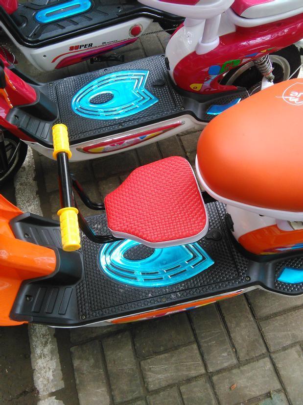 siège enfants pour vélo - Ref 2421653 Image 17