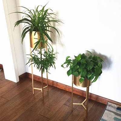 铁艺三角花架有假货吗
