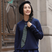 茵曼旗舰店2018春装新款圆领领带落肩长袖套头宽松卫衣女图片