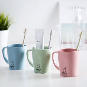 情侣塑料刷牙漱口杯 