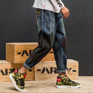 青年水洗渐变复古牛仔裤