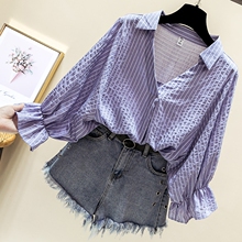 大码 宽松显瘦雪纺上衣百搭V领衬衣 女装 2019夏季新款 200斤条纹衬衫