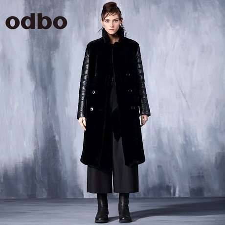 odbo/欧迪比欧2017年冬原创设计师潮牌黑白女装羊皮毛一体长外套商品大图