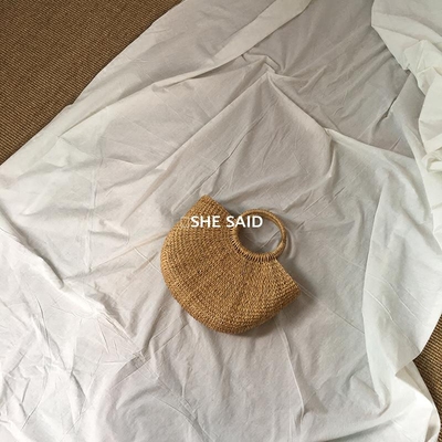 she said | ins同款月亮草编包 韩风chic凹造型野餐度假手提草包