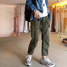1CHEN/ 18春夏新品 日系多口袋重工立体剪裁军绿八分直筒工装裤男