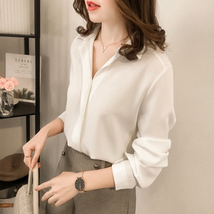 百搭纯色韩范打底衬衣