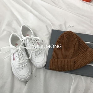 许刘芒 韩国街拍皮面小白鞋