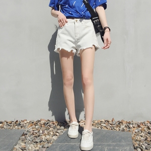夏季白色牛仔短裤