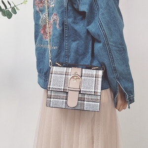 时尚chic链条格子小方包