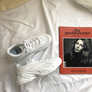 百搭原宿风休闲跑步女鞋