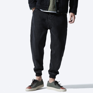 潮男街头牛仔裤