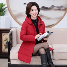 中老年羽绒服女中长款 清仓连帽妈妈装羽绒服 老太太冬季厚外套图片
