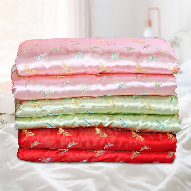 Old-fashioned silk satin quilt edging brocade quilt Wedding quilt cover Traditional wedding dowry Ancient court joy quilt