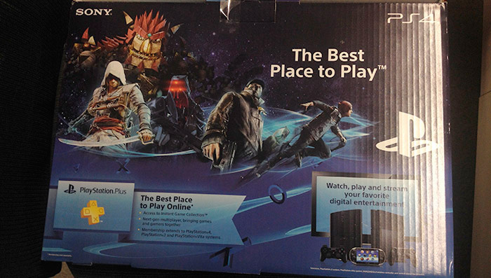 PS4 box back side