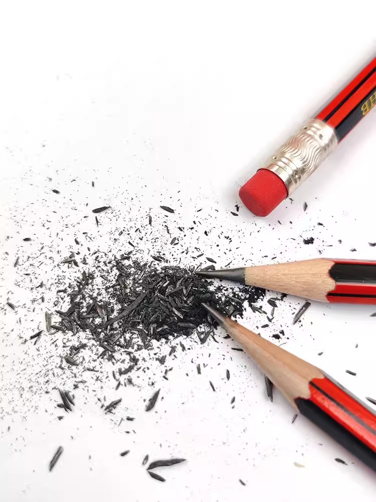 啥是原木六角铅笔的书写特色|中华牌经典解析