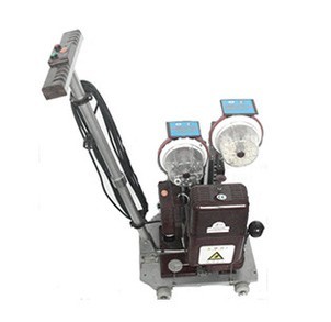 这个打扣机真可以一键达到篷布扣眼。别闹了、我信了！