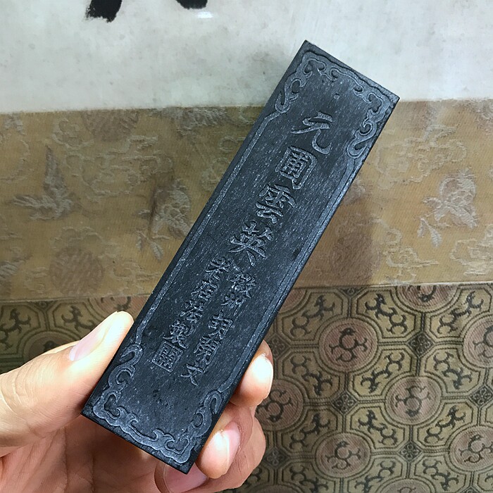 82~85年的老胡开文徽墨，为什么老画家写字画画还偏爱它？ - 种草笔记