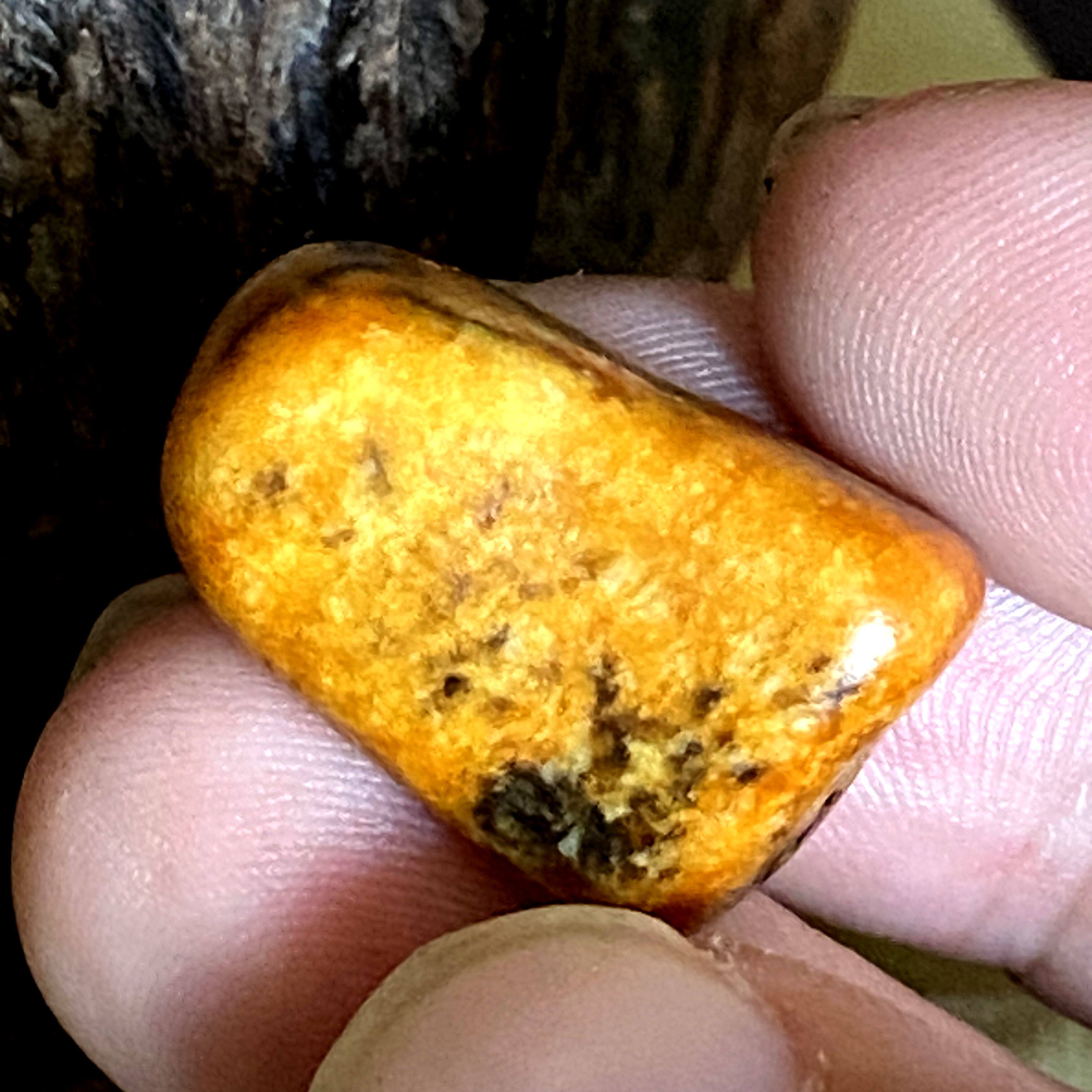 和田玉籽料虎皮籽为什么越看越耐看？ - 好物爆料- 淘江湖