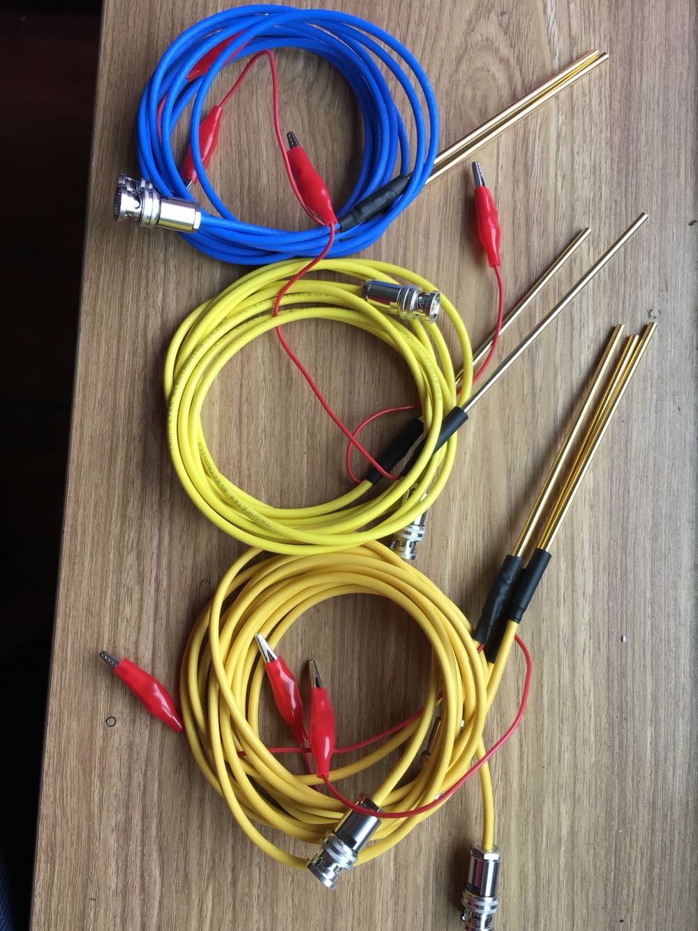 揭秘高压探针的秘密，让测试不再头疼⚡️