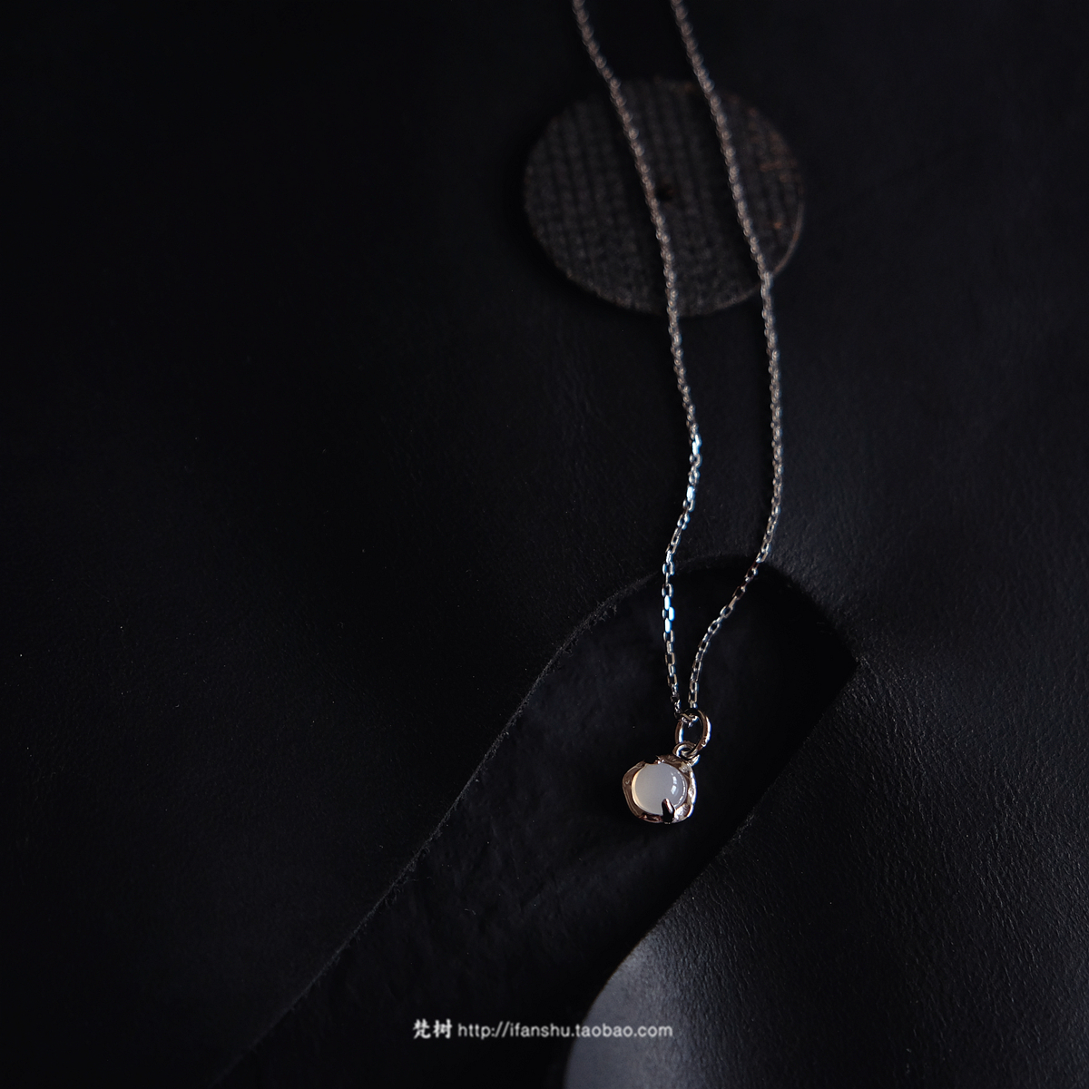 一颗荔枝冰项链 点亮你的日常