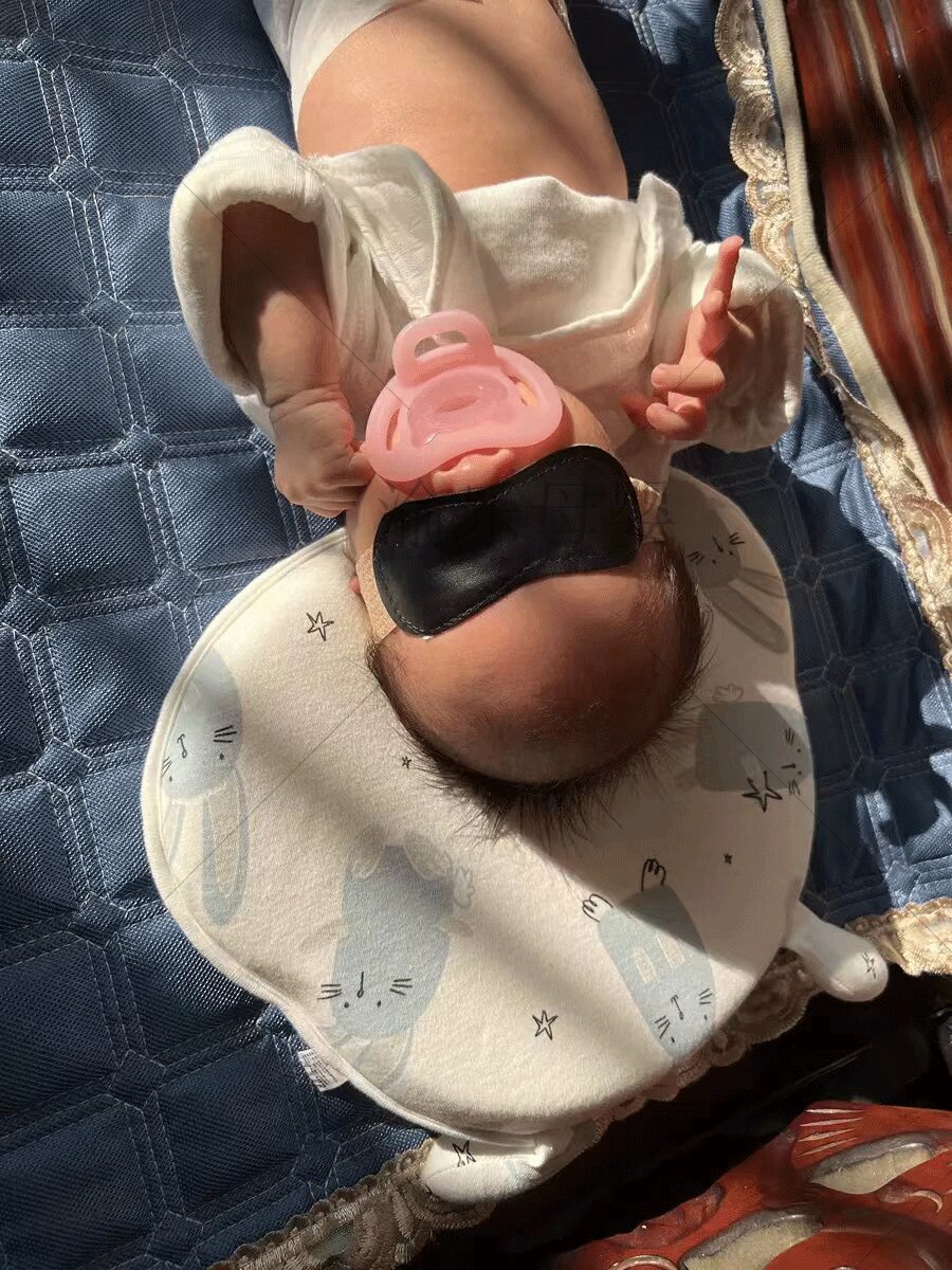 新生儿为什么戴眼罩新生儿光疗眼罩是什么？医用级遮光原理科普💡_https://www.jmylbn.com_新闻资讯_第4张