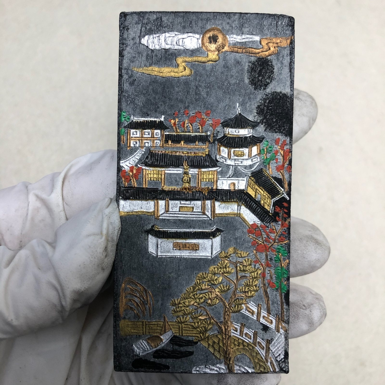 徽墨的“松烟”工艺是什么？古法制墨为何离不开黄山松木🌲 - 好物爆料