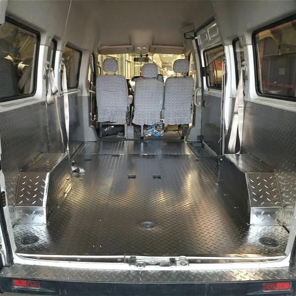 Gold cup New Express modified sea lion accessories Stainless steel floor Chase Iveco van aluminum plate pull cargo interior