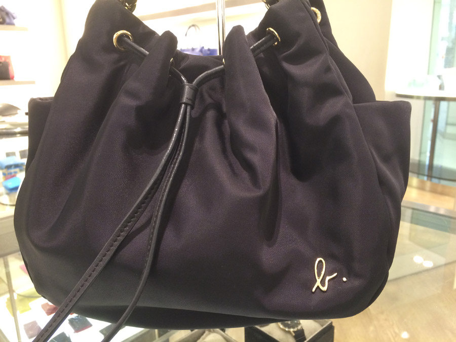 agnes b bucket bolsa