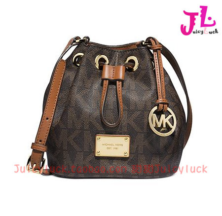 michael kors drawstring bucket bag