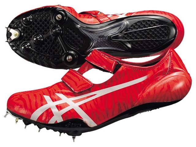 asics track spikes