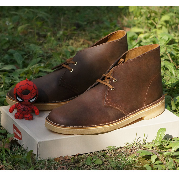 clarks chukka beeswax