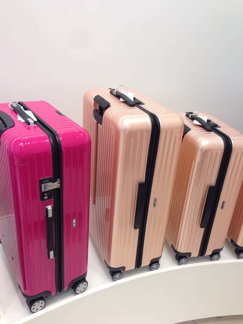 rimowa pink